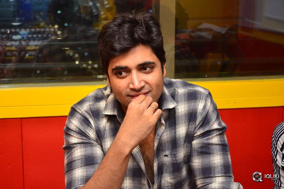 Ami-Thumi-Movie-First-Song-Launch-At-Radio-Mirchi